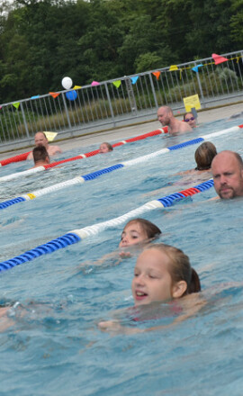 Zwem4daagse in Weert: Blijven zwemmen voor plezier en veiligheid